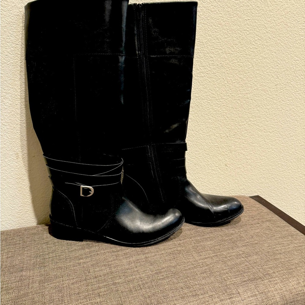 Black knee High Boots